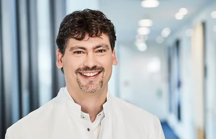 dr. med. (Univ. Bud.) Matthias Gerl