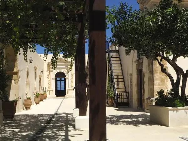 Leuchtbild - Kloster Gonia - Kreta - Augenärzte Gerl & Kollegen