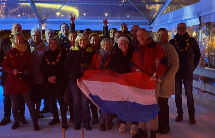 IMG 9026 - Eisstockschießen - Eisbahn Oude Markt in Enschede - Augenärzte Gerl & Kollegen