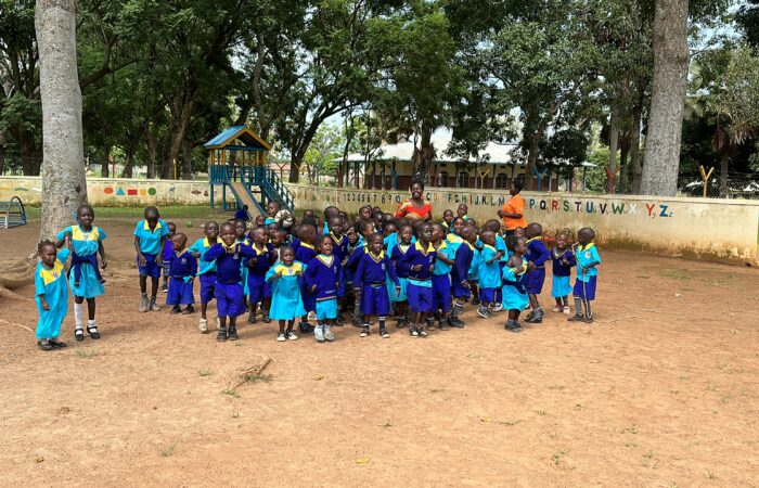 2023 07 04 10.57.49 - Uganda Eye Camp | Tag 6 - Kindergartenbesuch - Augenärzte Gerl & Kollegen