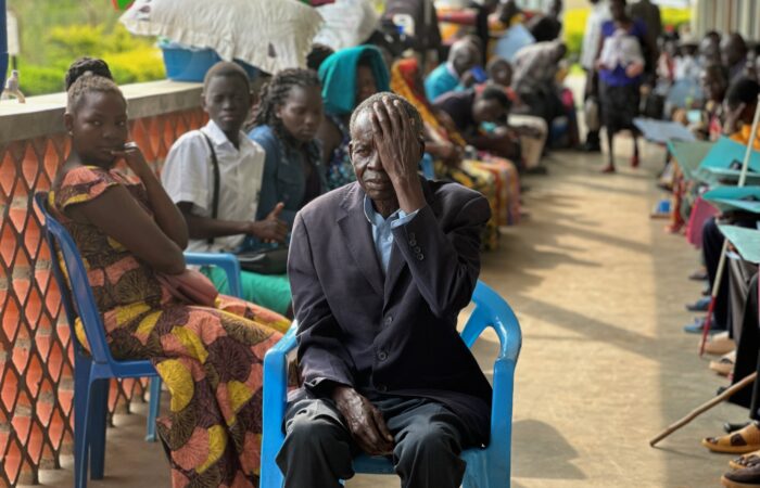 Nachuntersuchung - Augenärzte setzen sich in Uganda bei fortgeschrittenem Grauen Star ein - Augenärzte Gerl & Kollegen