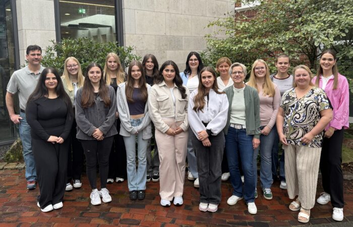 2025 08 01 08.20.39 1 e1754372592117 - Ausbildungsstart 2025 | Herzlich Willkommen! - Augenärzte Gerl & Kollegen