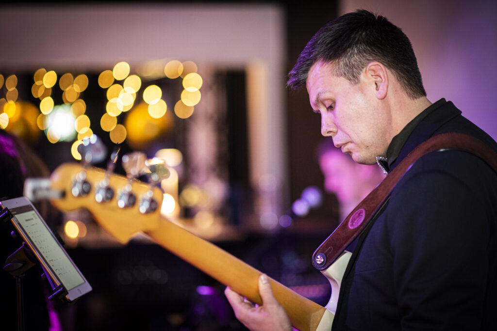 CBE2993 - Denim & Diamonds | Weihnachtsfeier 2025 - Augenärzte Gerl & Kollegen